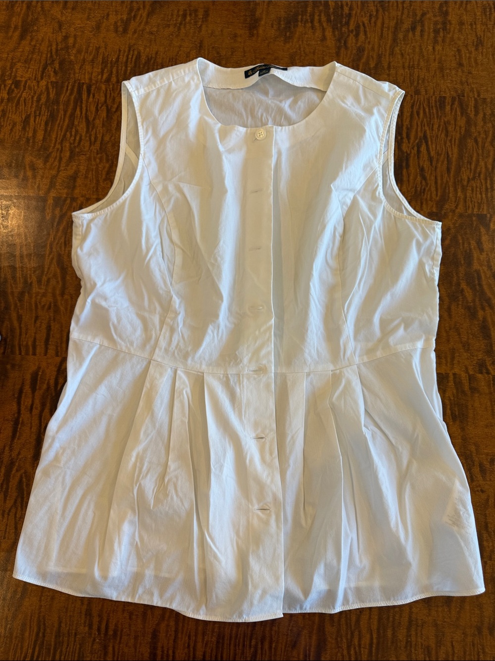 Brooks Brothers White Sleeveless Button-Front Peplum Blouse